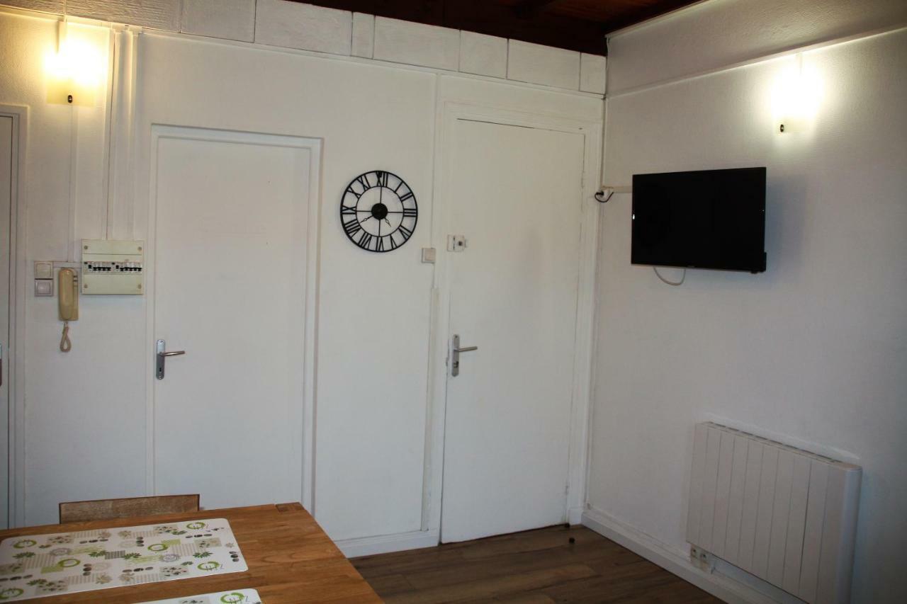 Welcome Calais Centre St Pierre Fontinettes Bagian luar foto